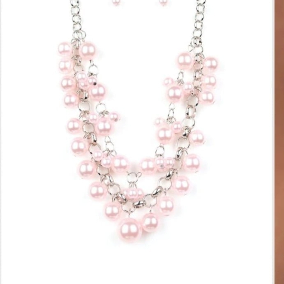 Paparazzi Pink Pearl Necklace Ballroom Service Fashion Jewelry